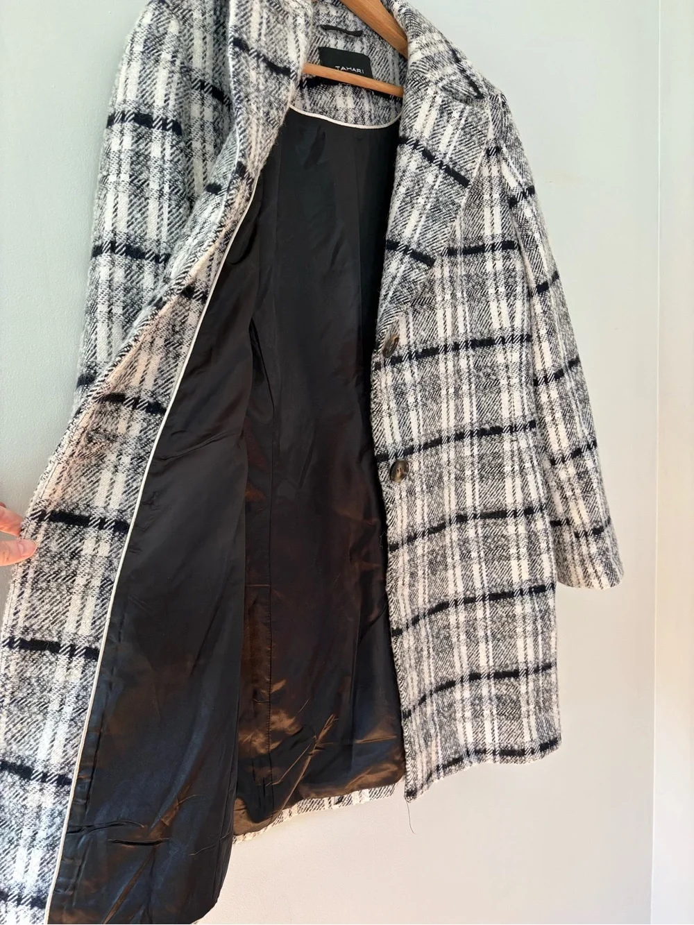 Tahari Black White Plaid Wool Blend Car Coat Jacket Mid Length Size M Medium
